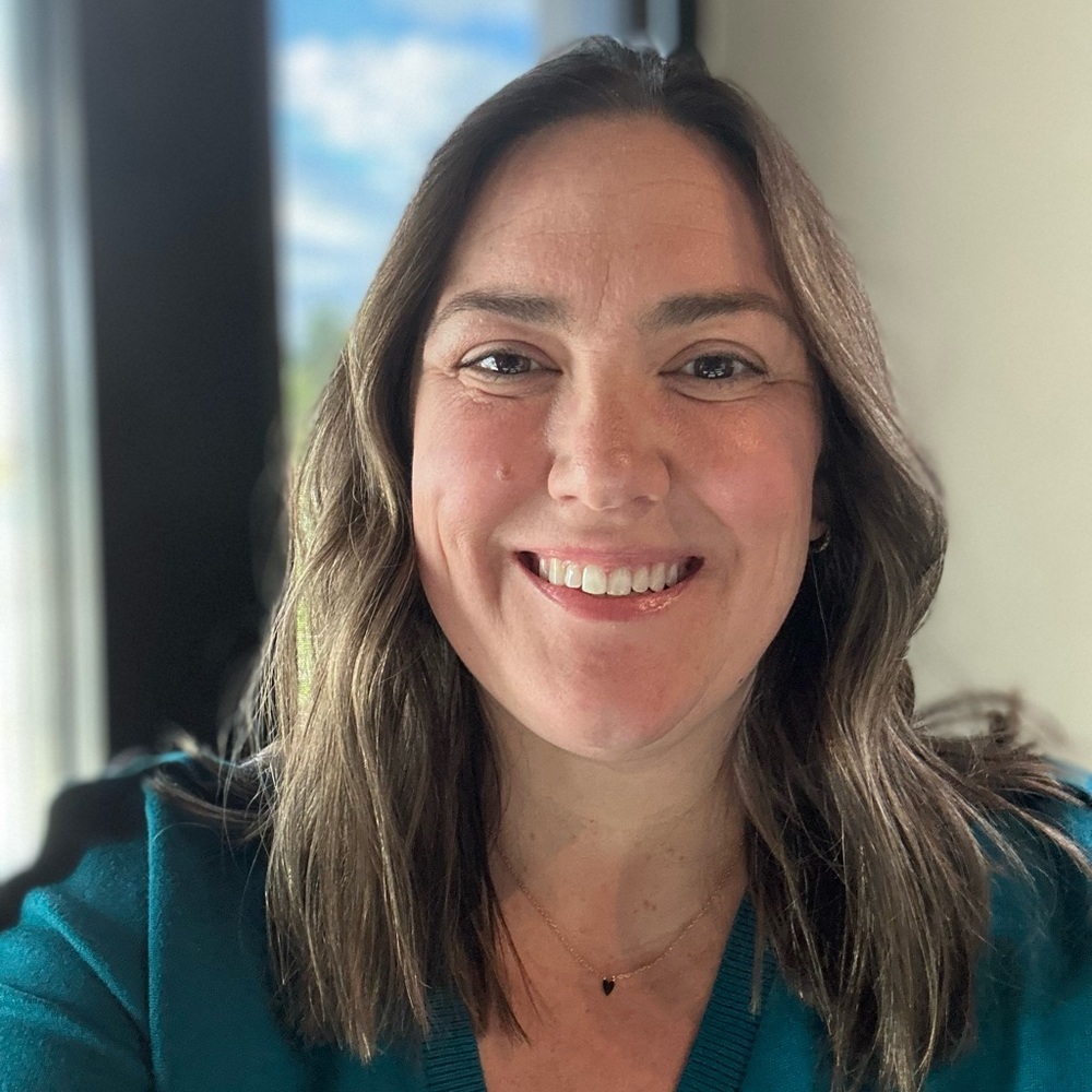 Meet your Posher, Leigh anne